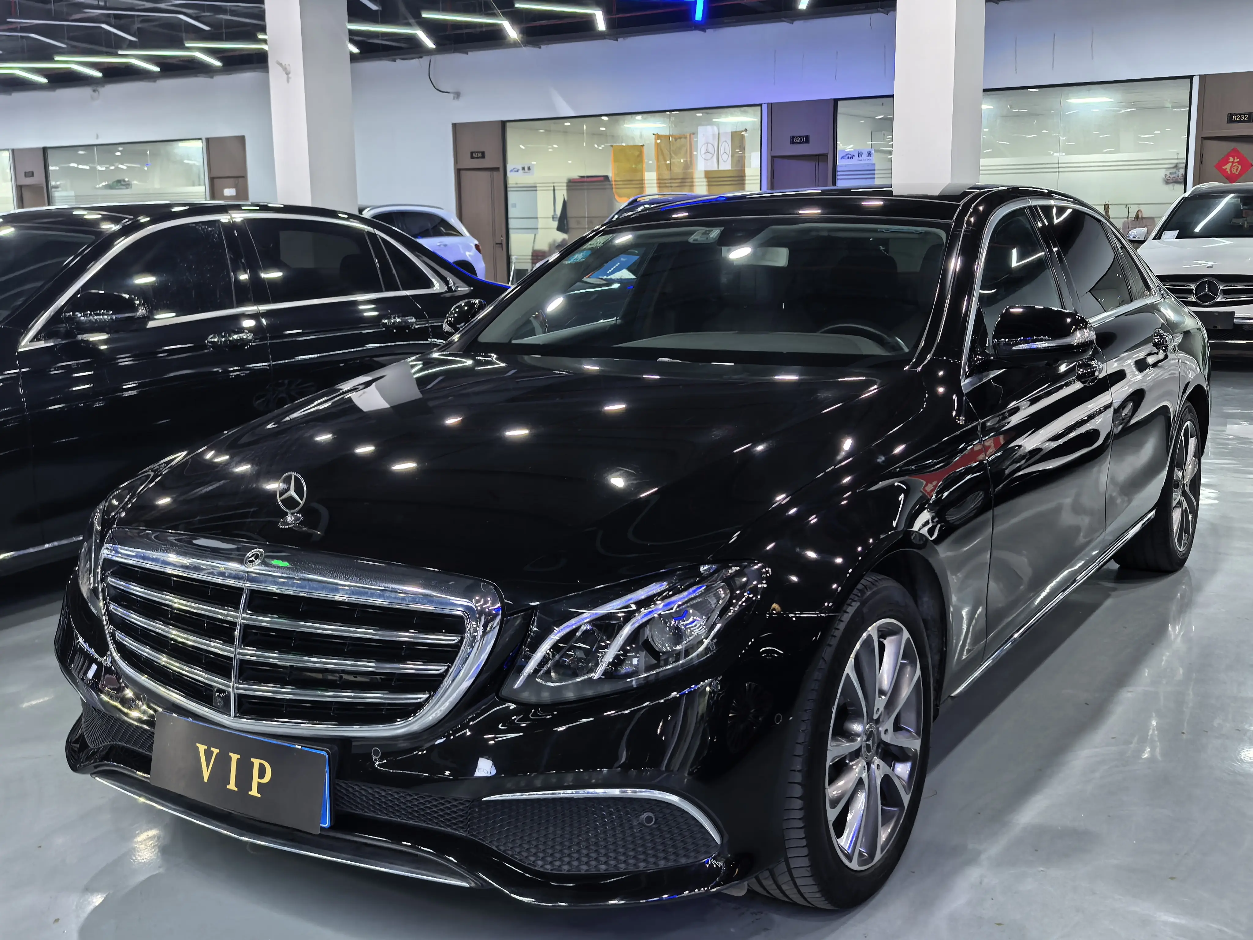 Mercedes-Benz E-Class  из Китая