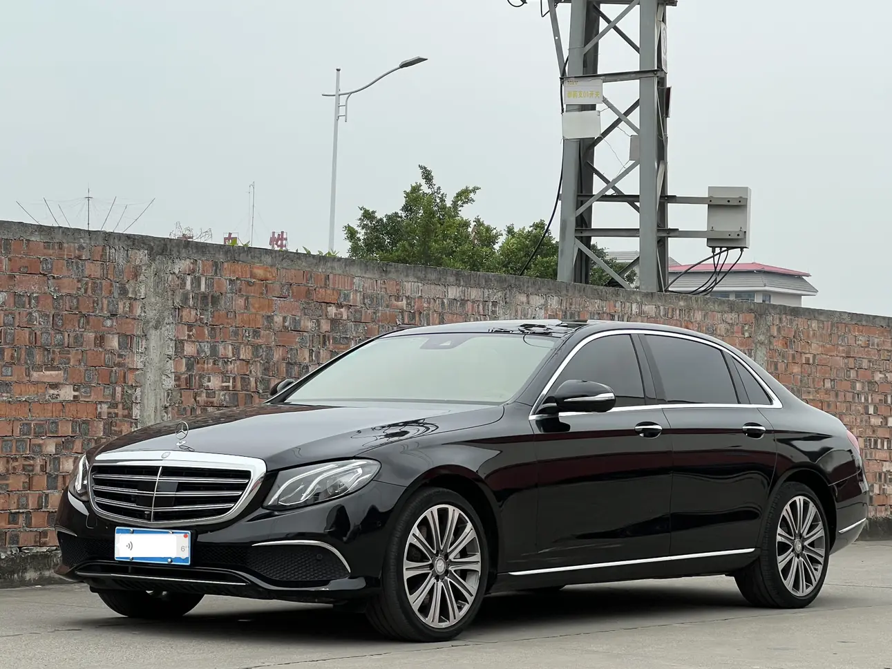 Mercedes-Benz E-Class  из Китая