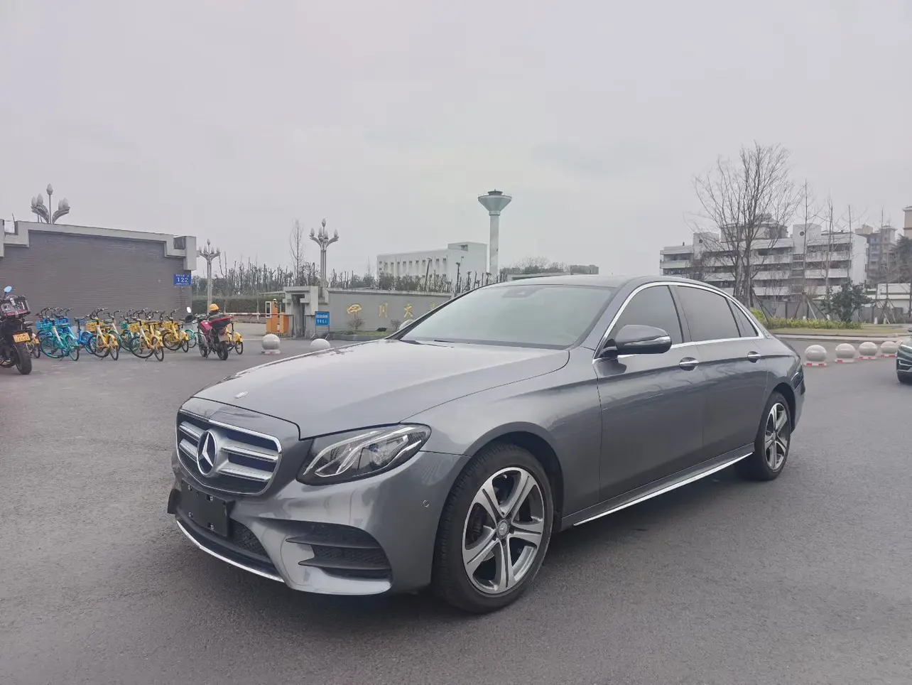 Mercedes-Benz E-Class  из Китая