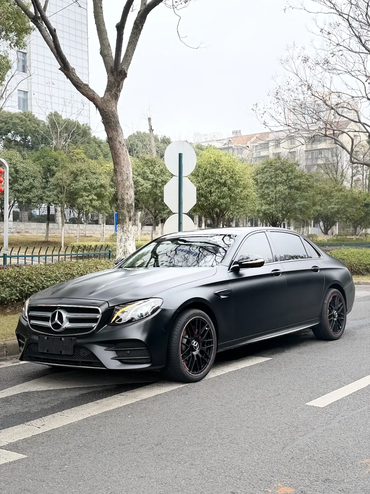 Mercedes-Benz E-Class  из Китая