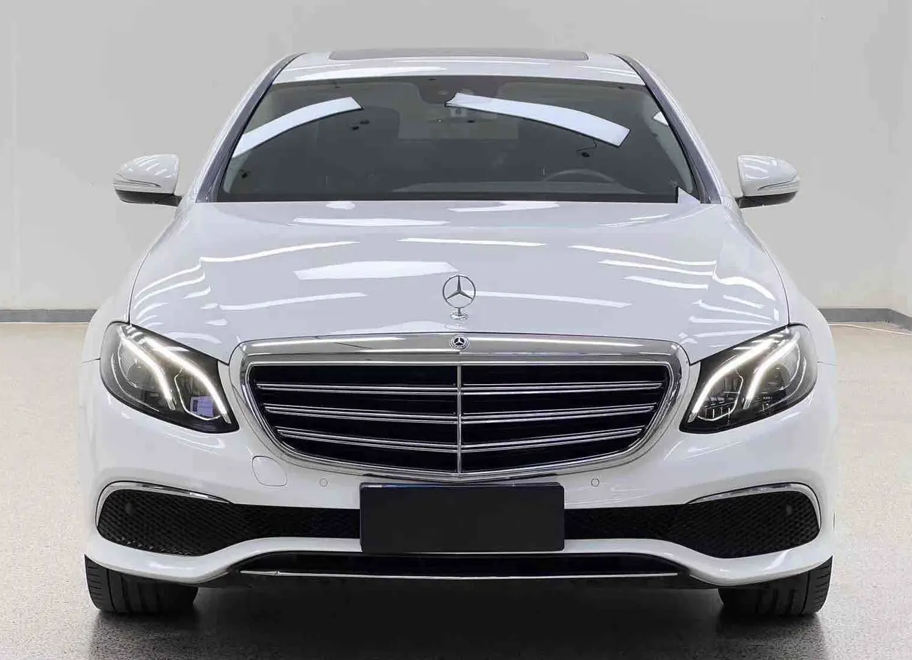 Mercedes-Benz E-Class  из Китая