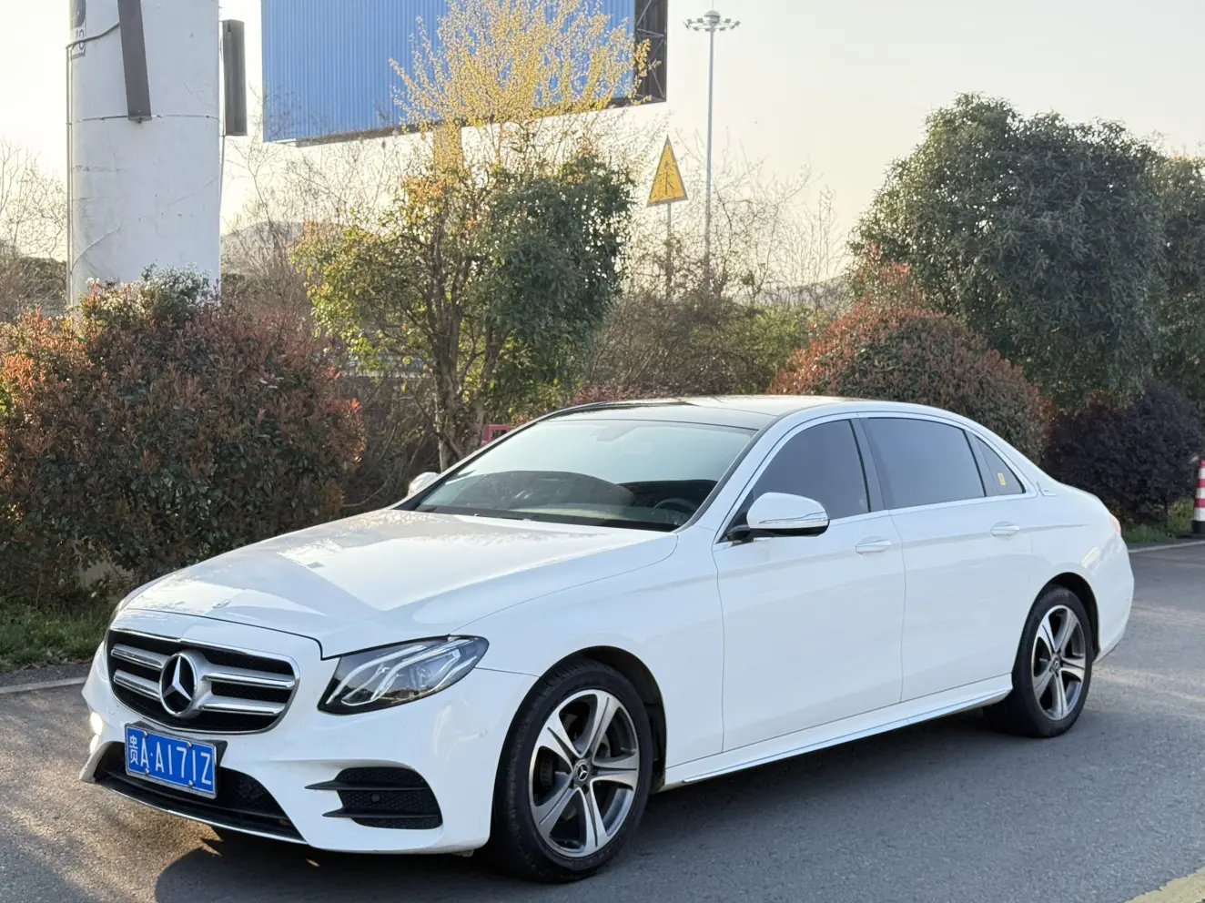 Mercedes-Benz E-Class  из Китая