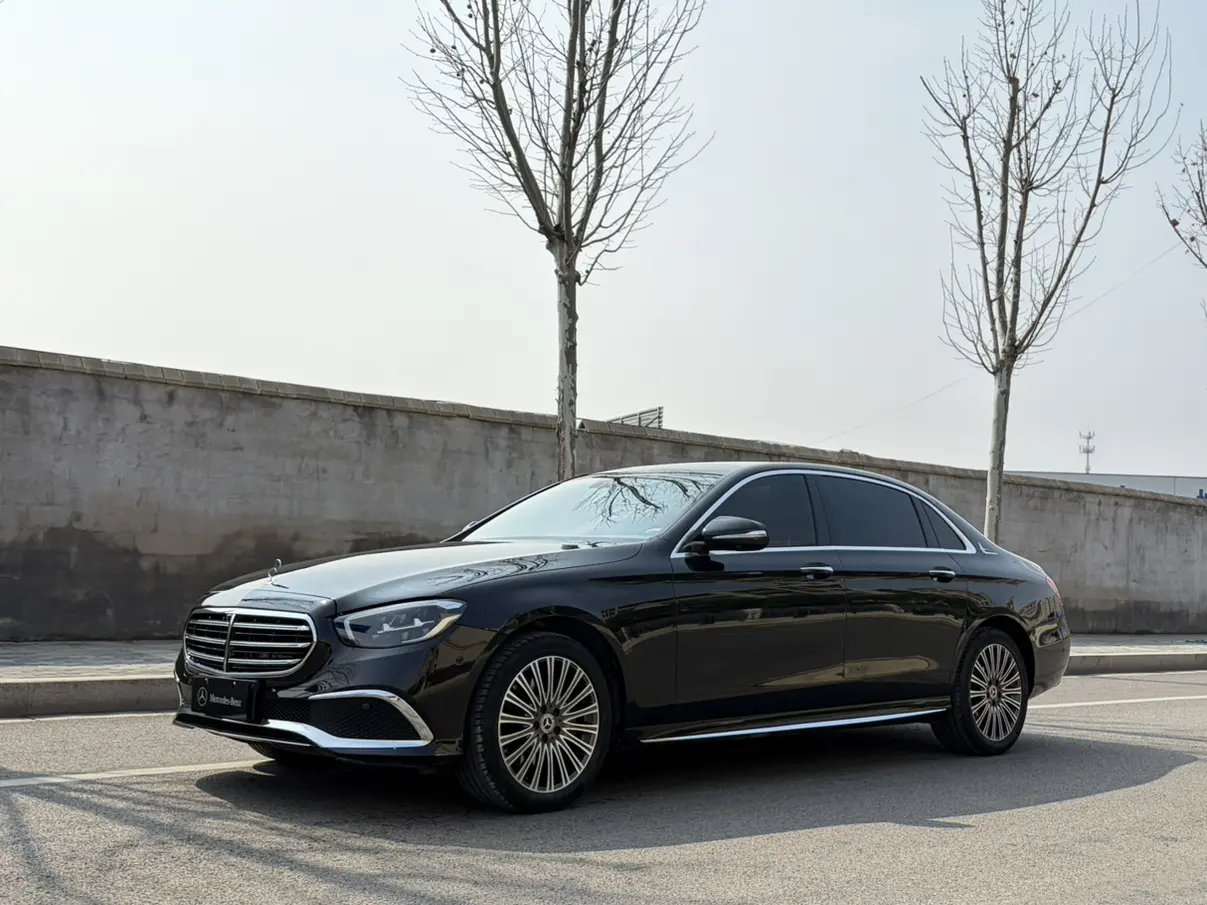 Mercedes-Benz E-Class  из Китая