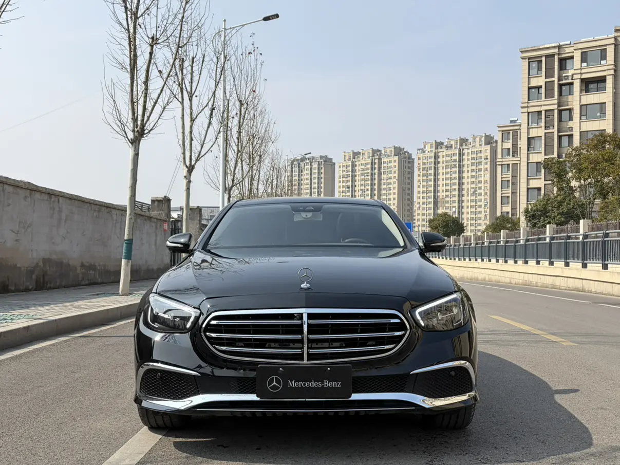 Mercedes-Benz E-Class  из Китая