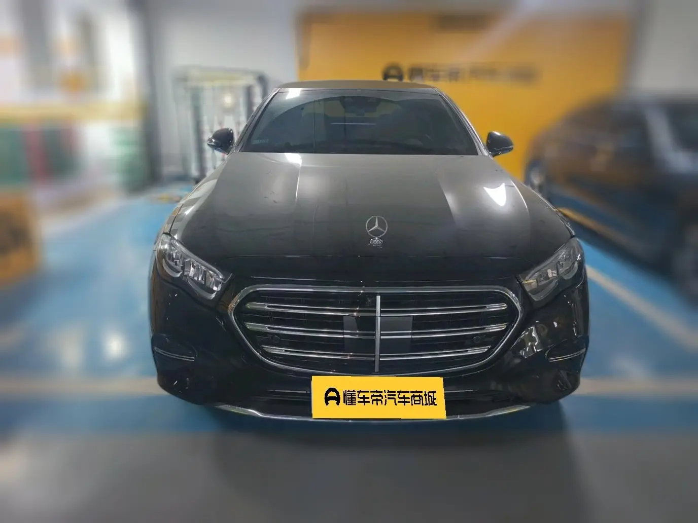 Mercedes-Benz E-Class  из Китая