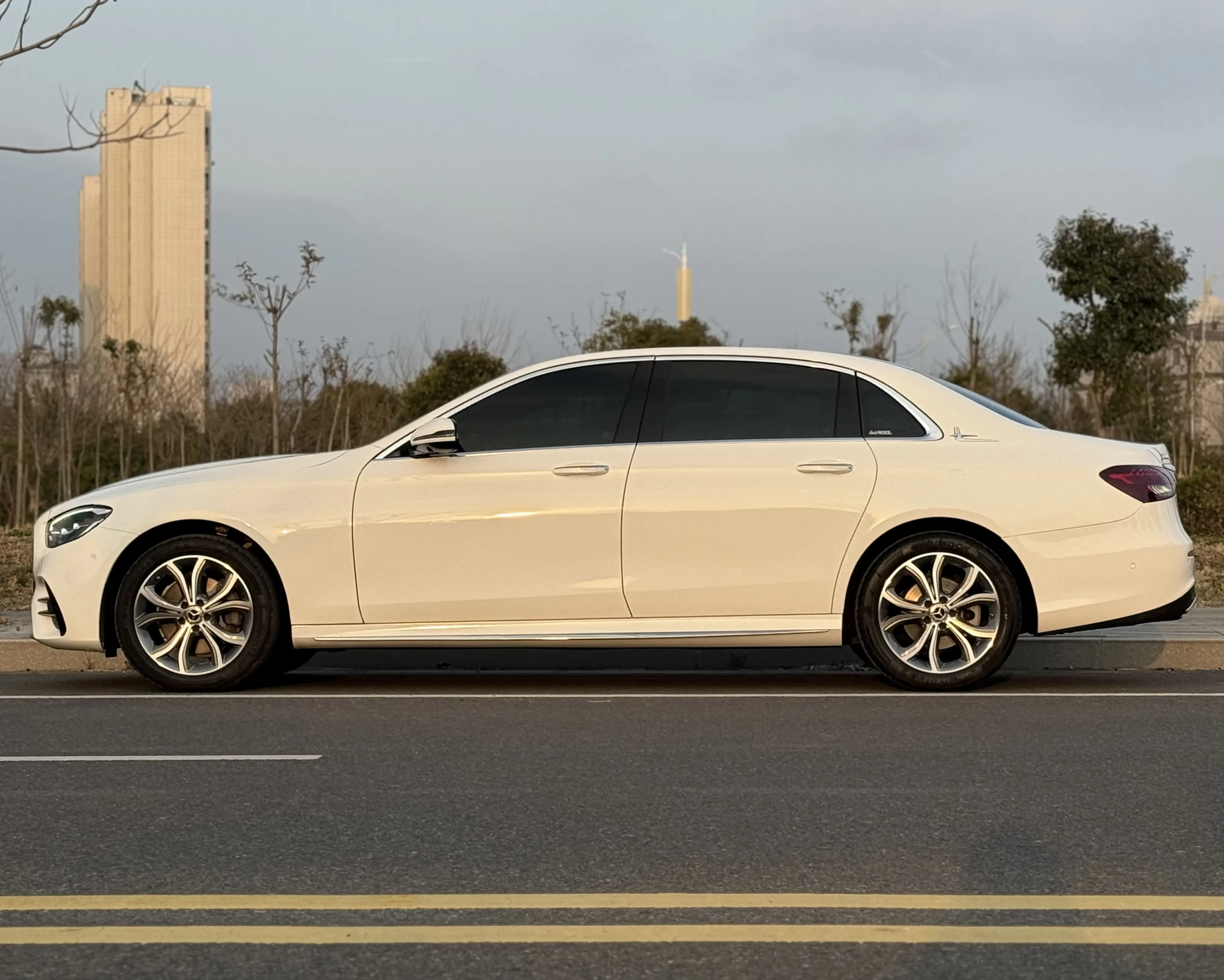 Mercedes-Benz E-Class  из Китая