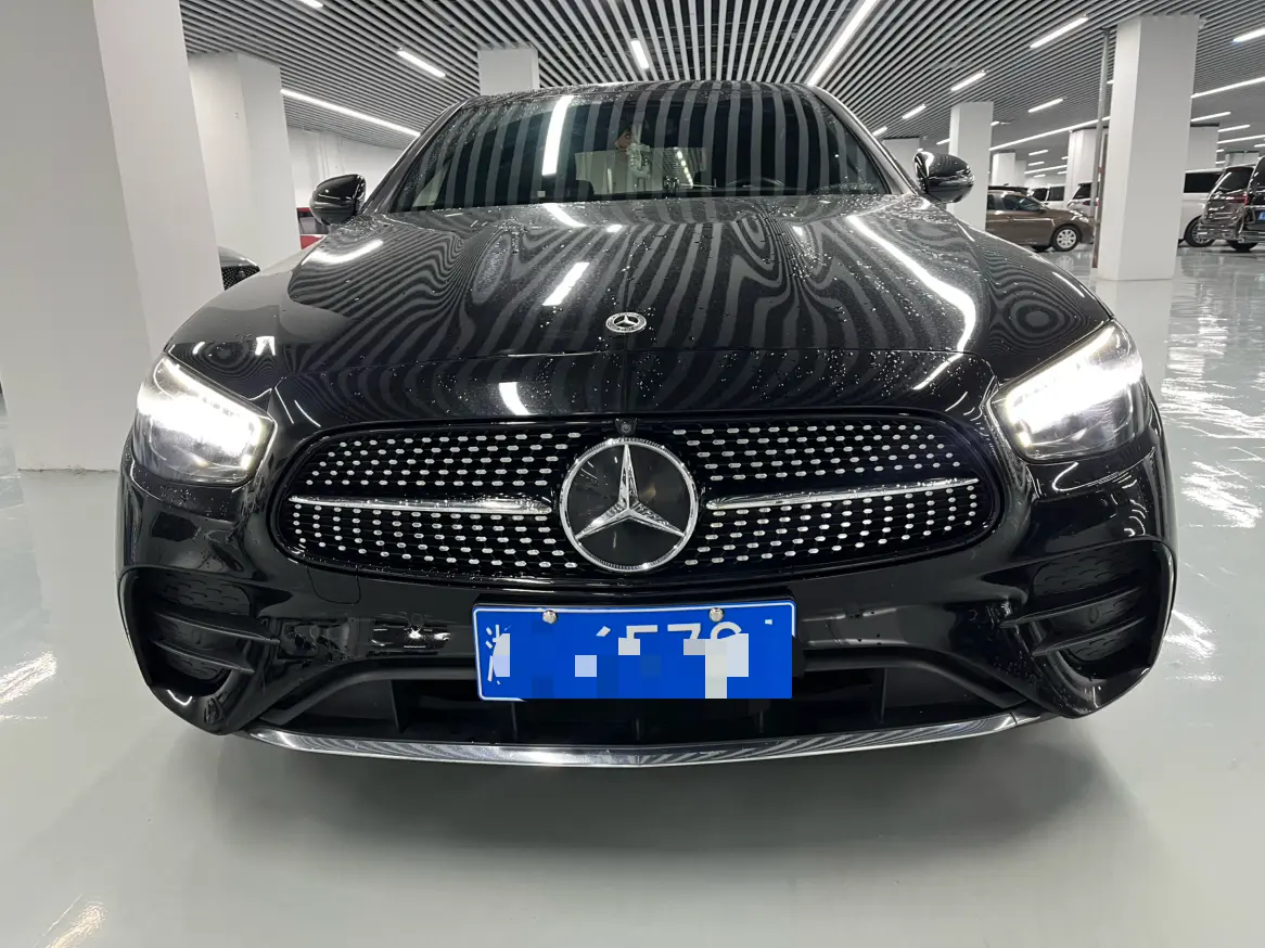 Mercedes-Benz E-Class  из Китая