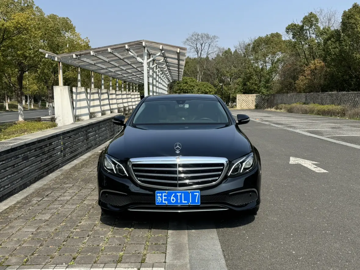 Mercedes-Benz E-Class  из Китая