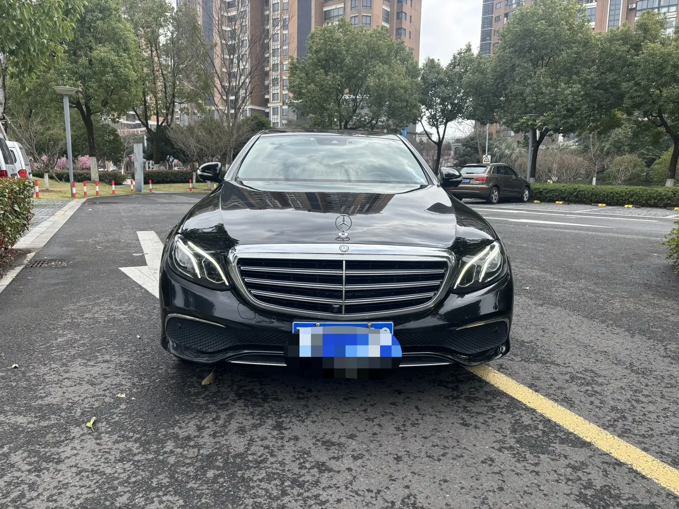 Mercedes-Benz E-Class  из Китая