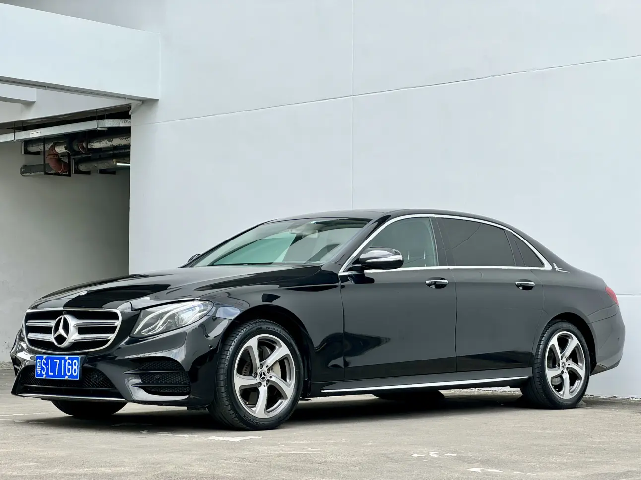 Mercedes-Benz E-Class  из Китая