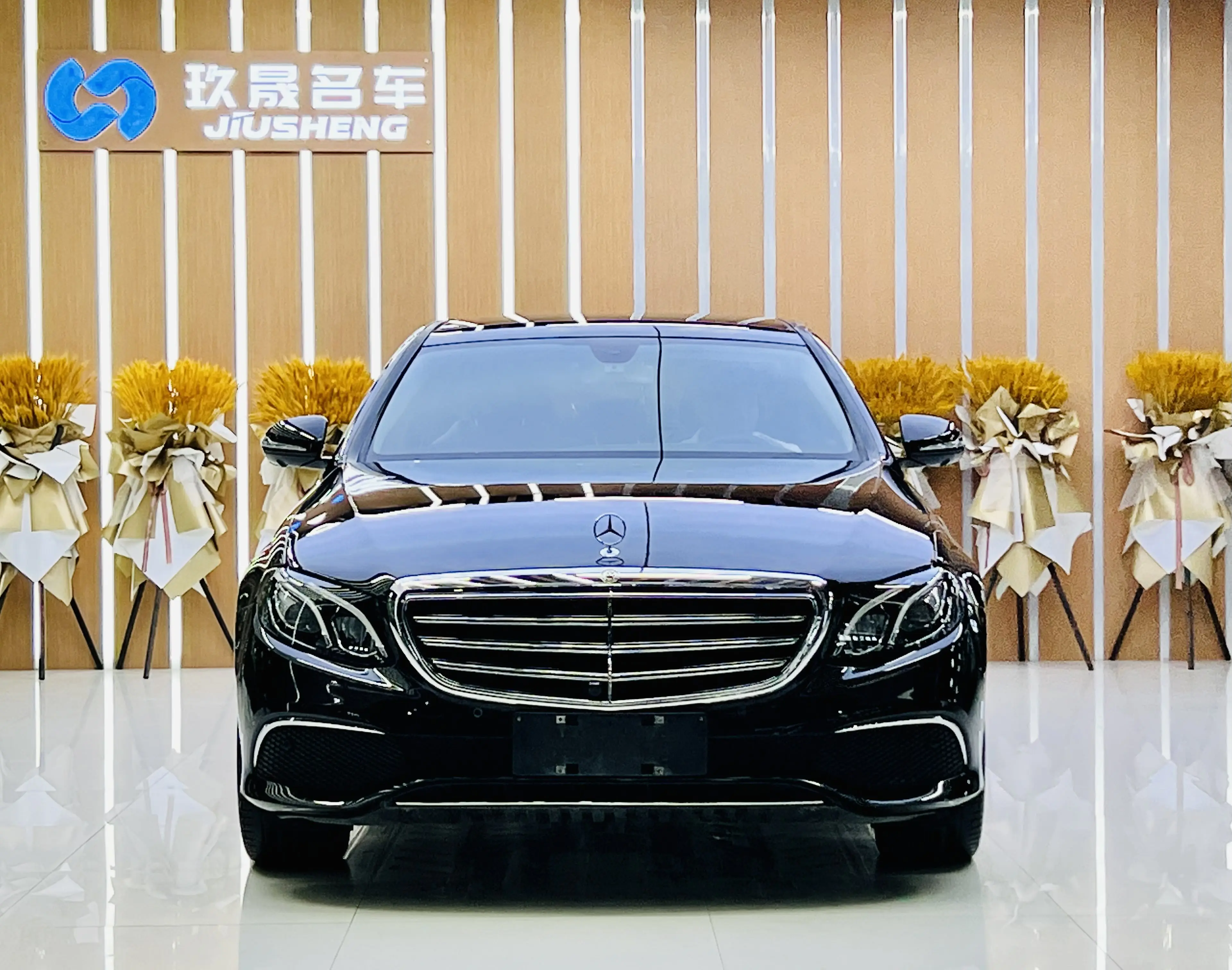 Mercedes-Benz E-Class  из Китая