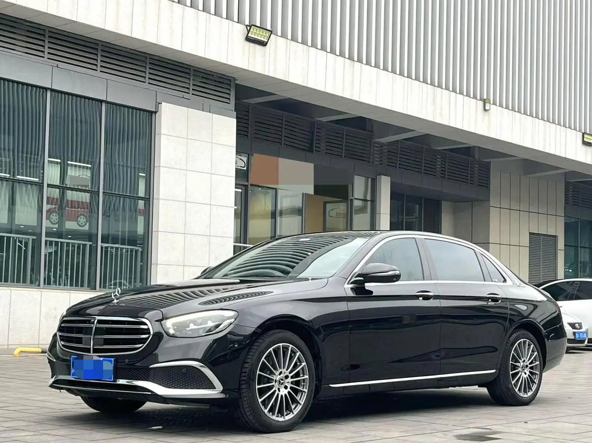 Mercedes-Benz E-Class  из Китая