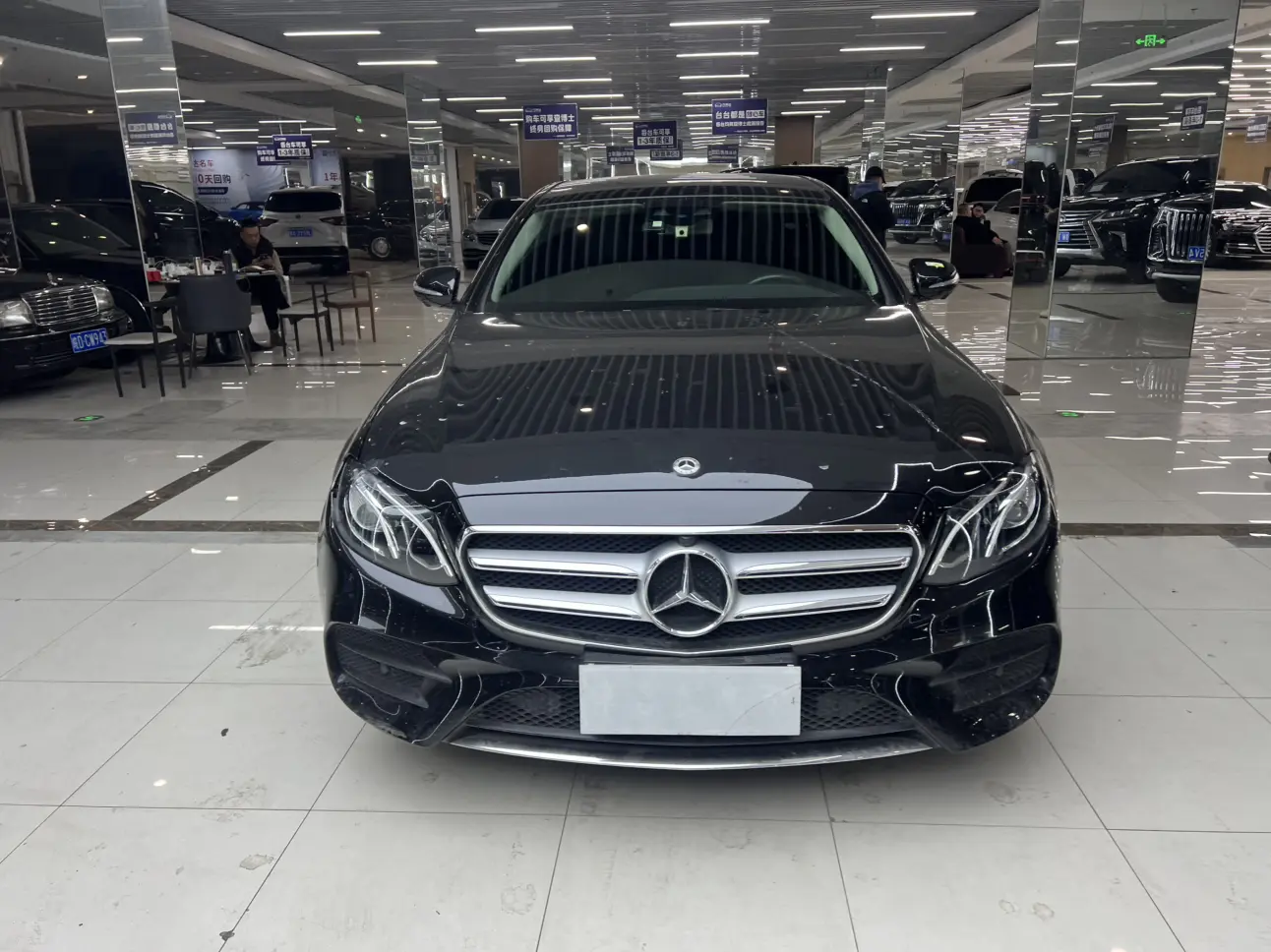 Mercedes-Benz E-Class  из Китая
