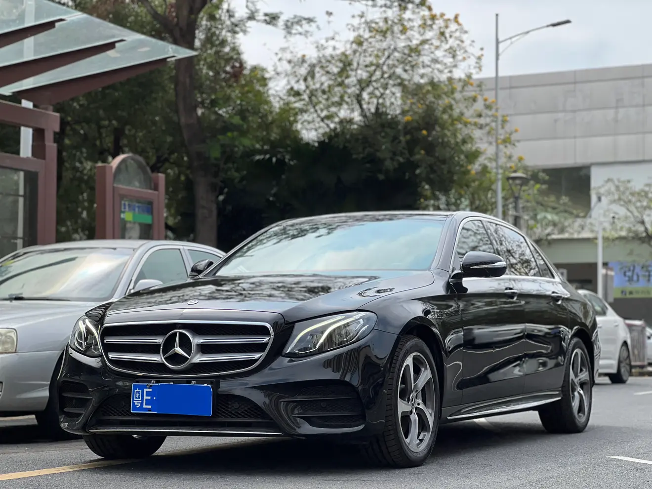 Mercedes-Benz E-Class  из Китая