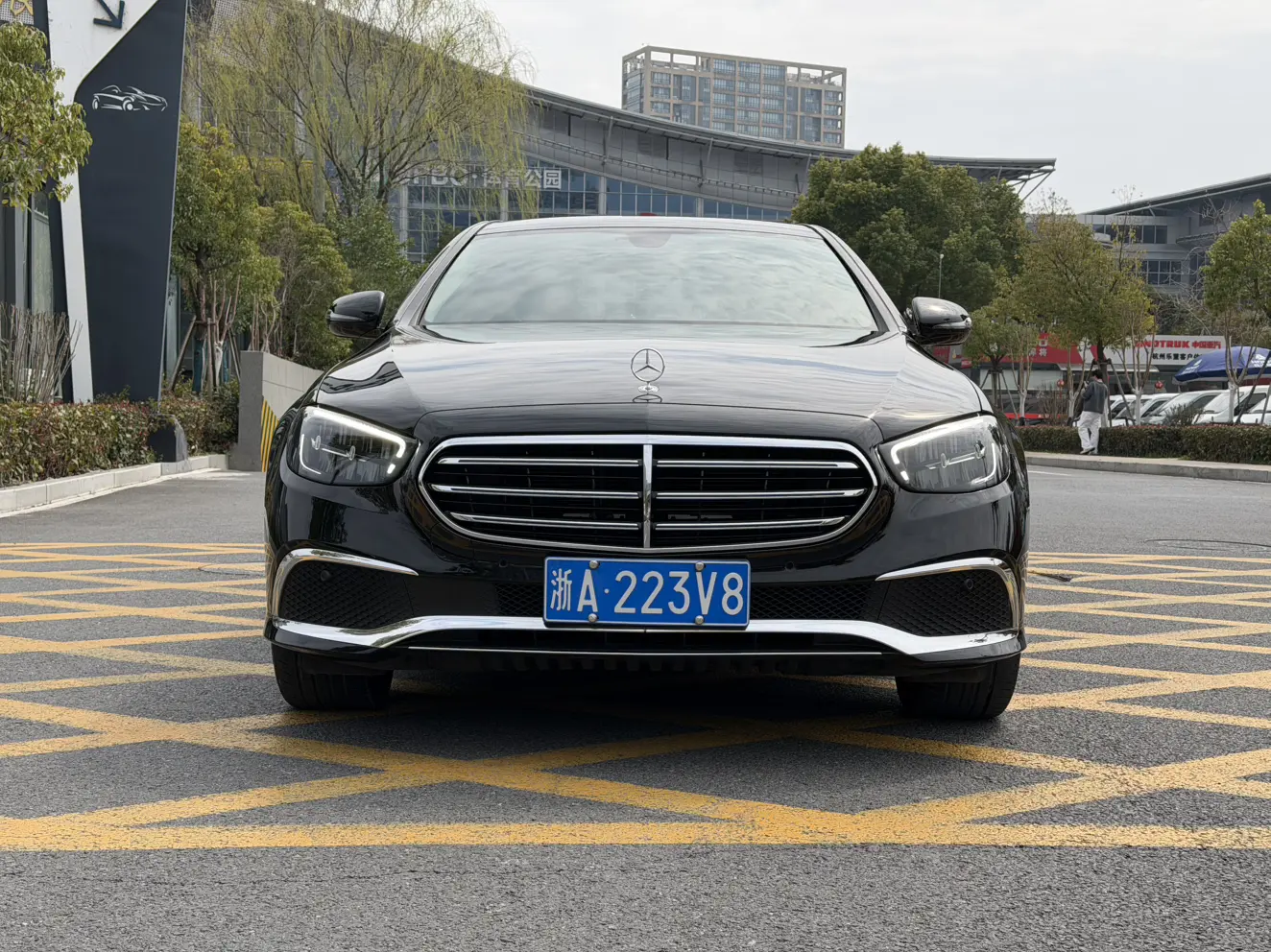 Mercedes-Benz E-Class  из Китая