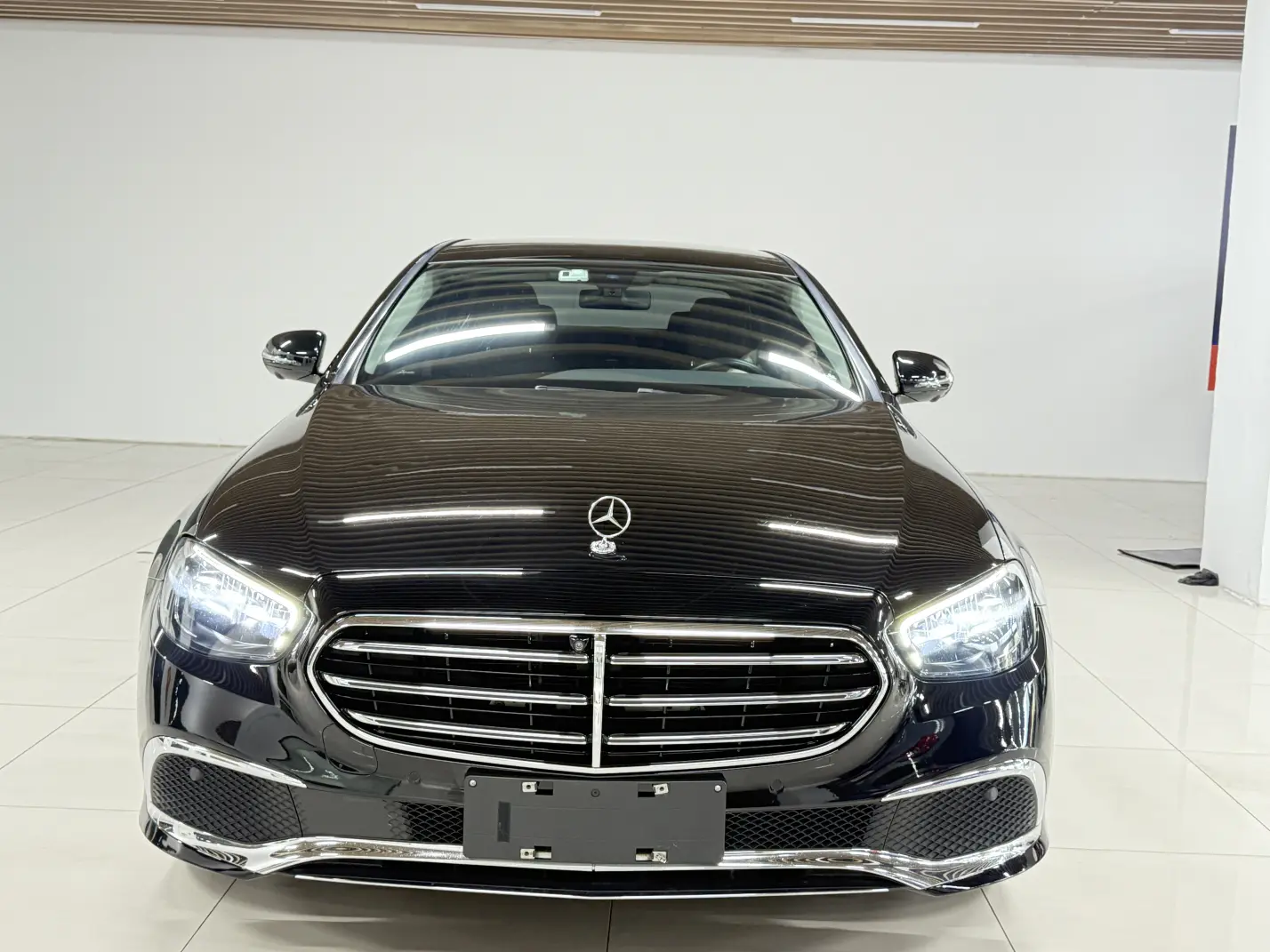 Mercedes-Benz E-Class  из Китая