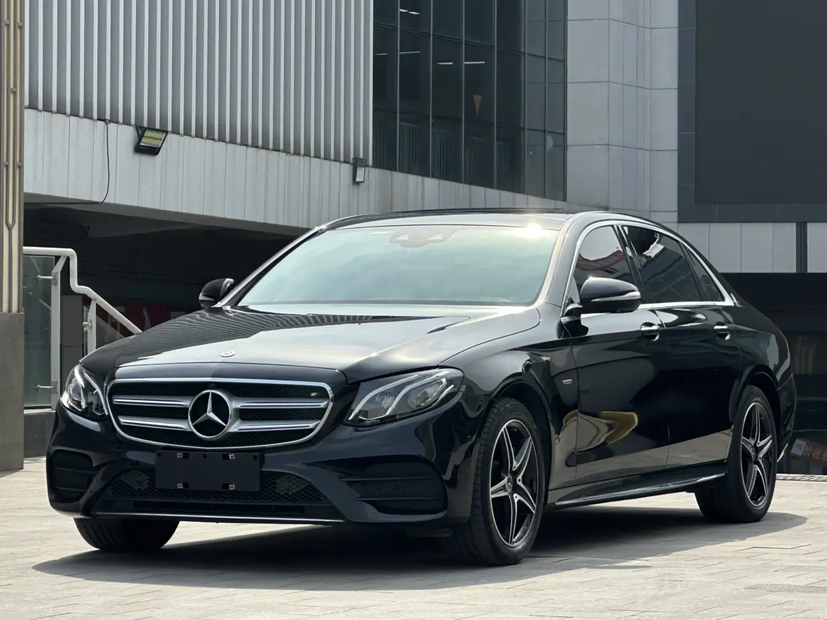 Mercedes-Benz E-Class  из Китая