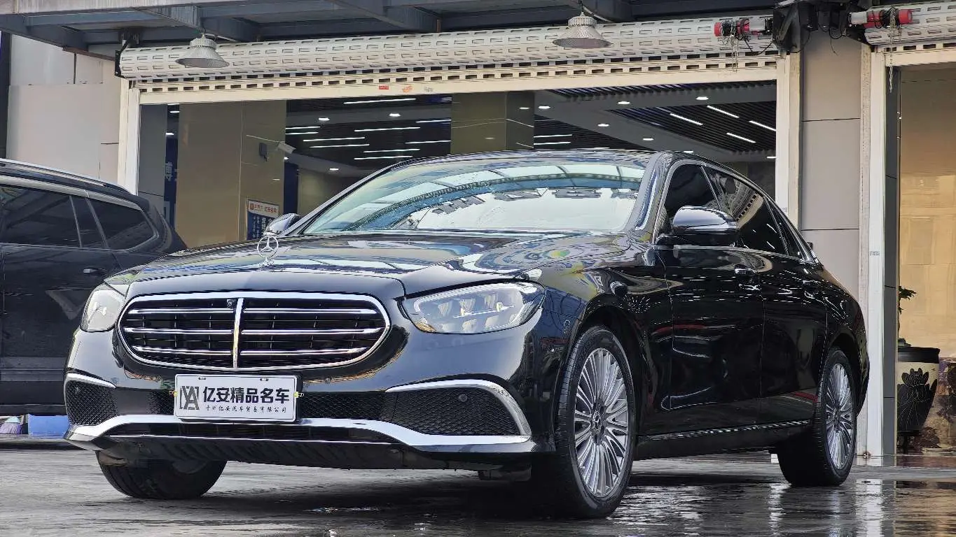 Mercedes-Benz E-Class  из Китая