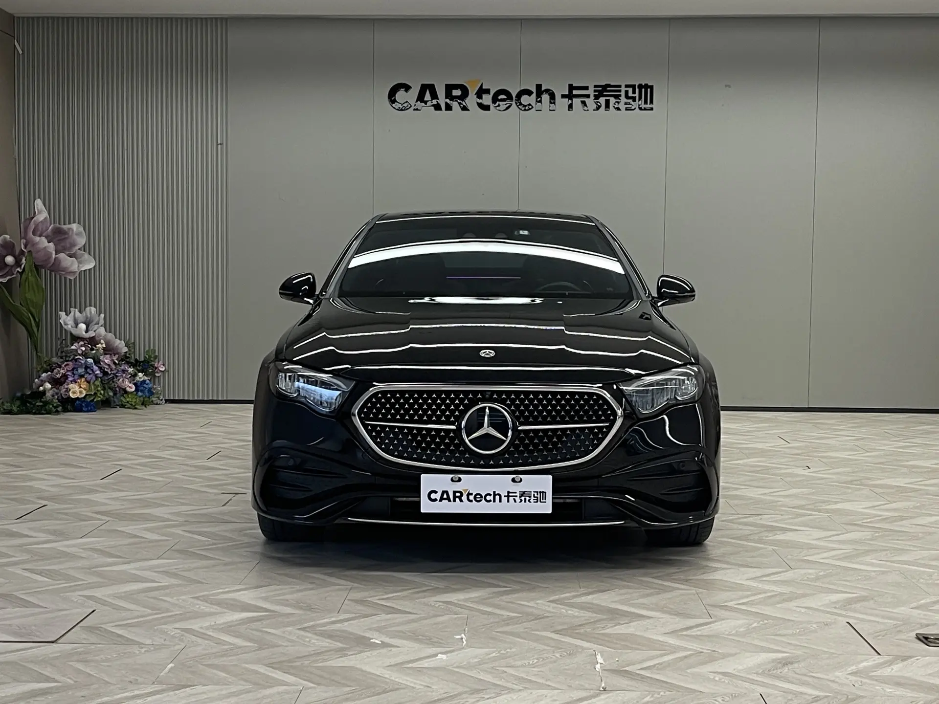 Mercedes-Benz E-Class  из Китая