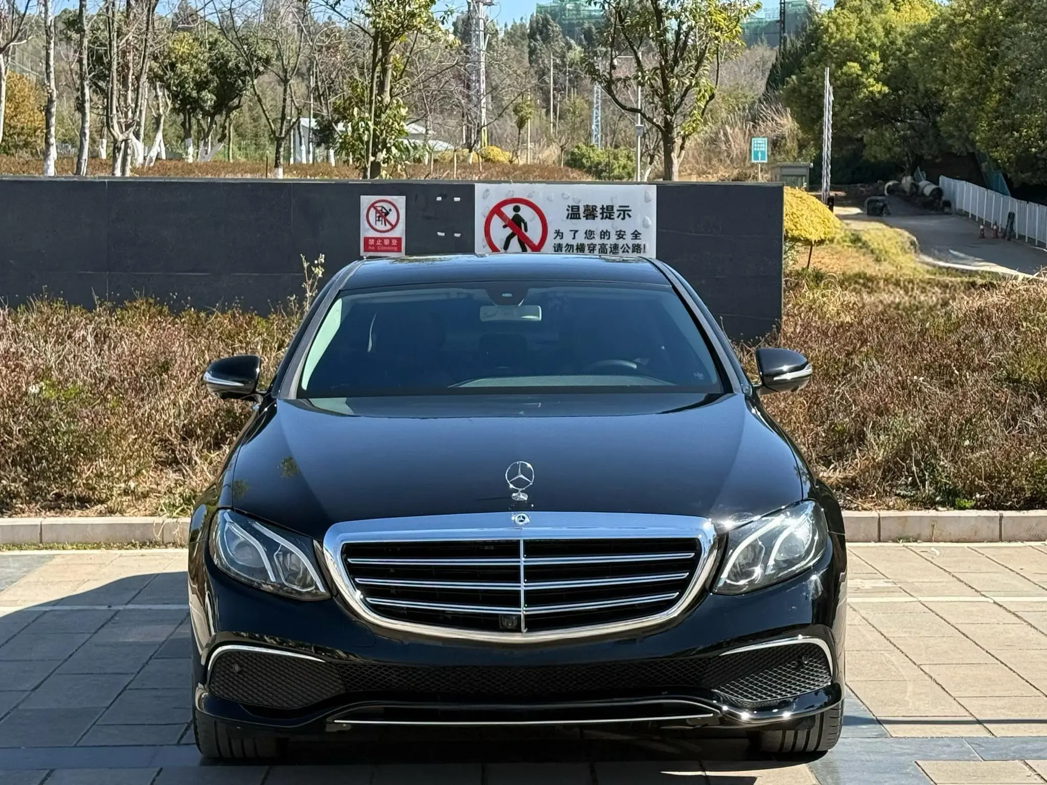 Mercedes-Benz E-Class  из Китая