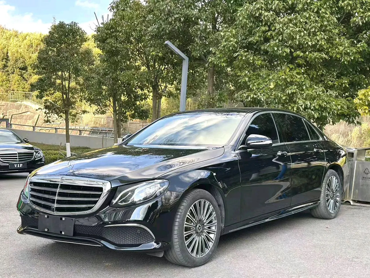 Mercedes-Benz E-Class  из Китая