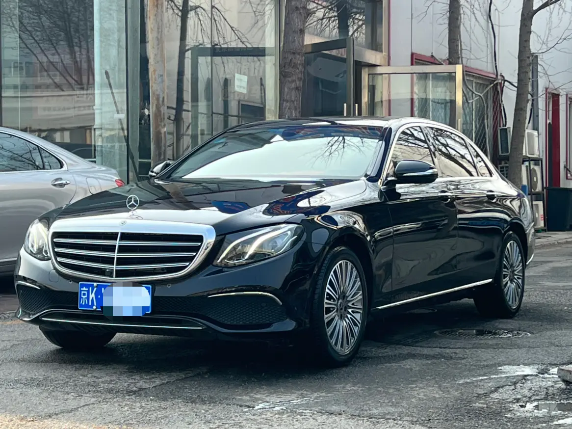 Mercedes-Benz E-Class  из Китая