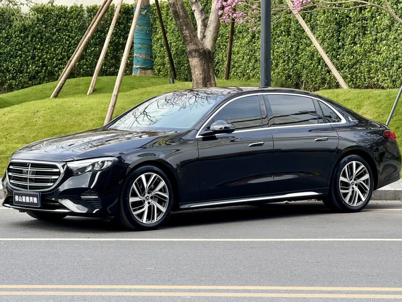 Mercedes-Benz E-Class  из Китая