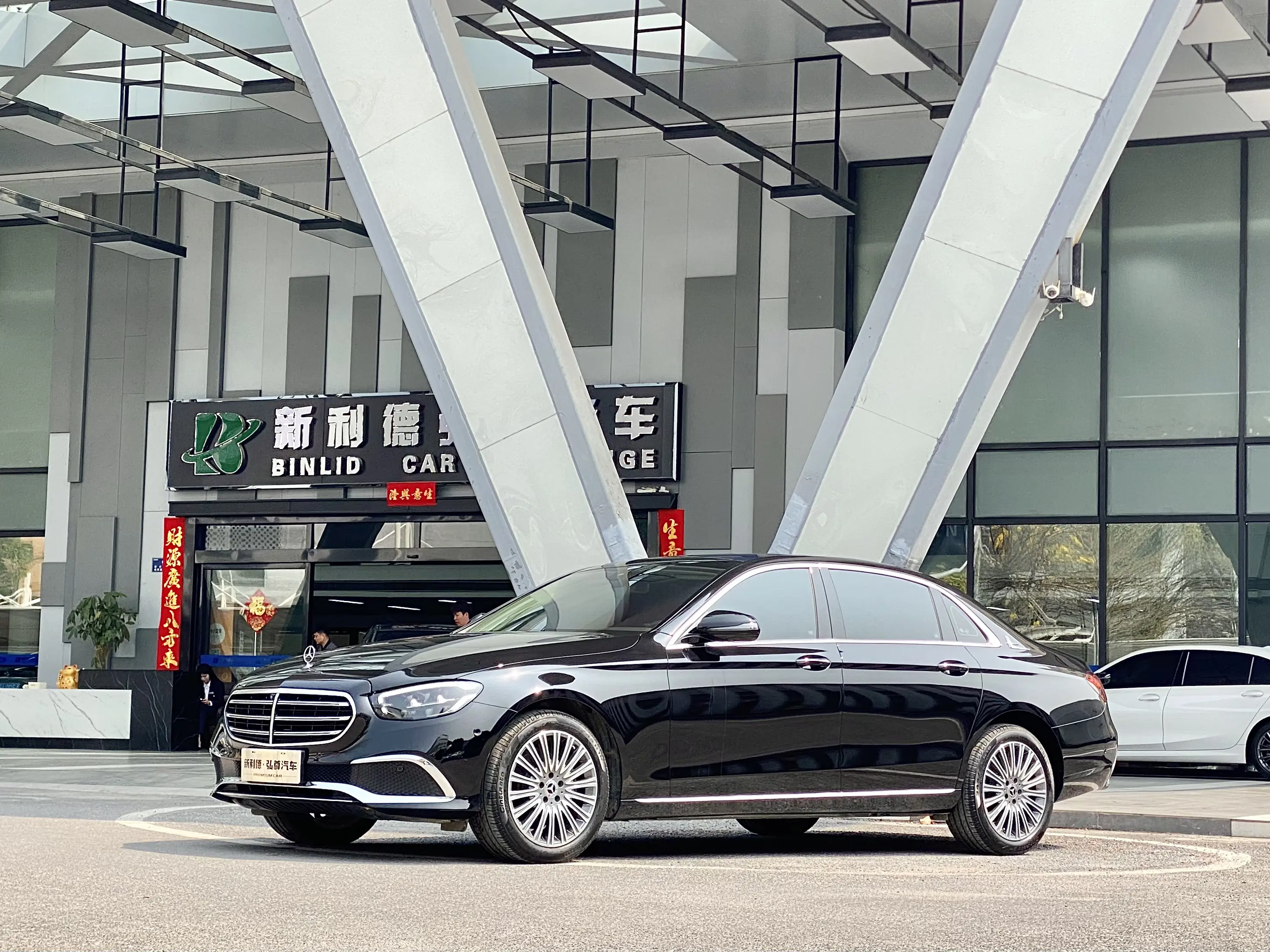 Mercedes-Benz E-Class  из Китая