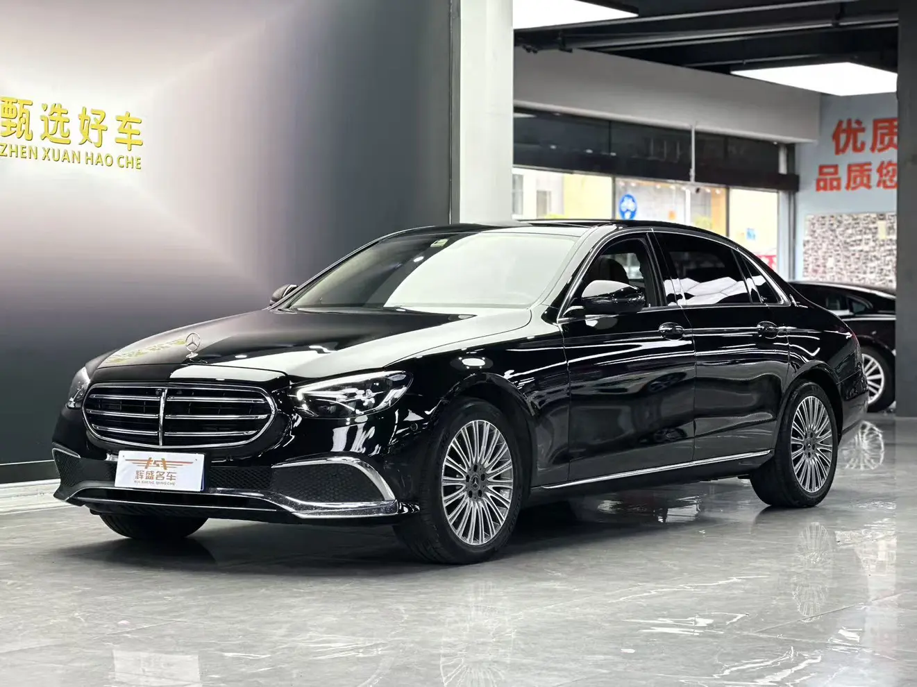 Mercedes-Benz E-Class  из Китая