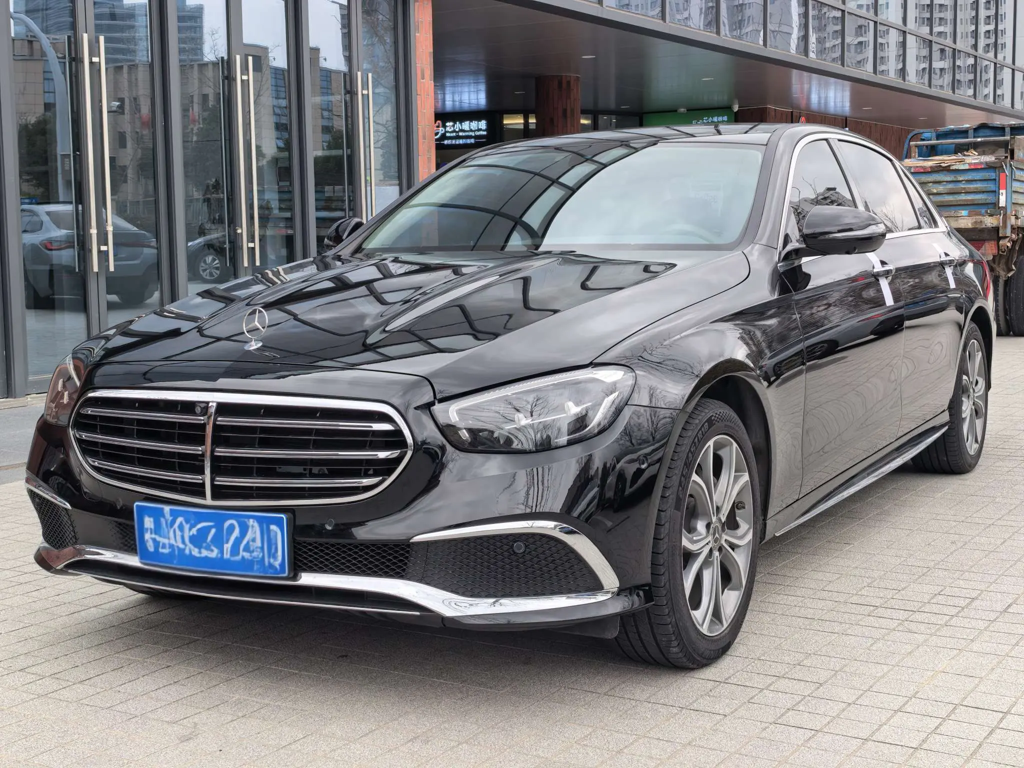 Mercedes-Benz E-Class  из Китая