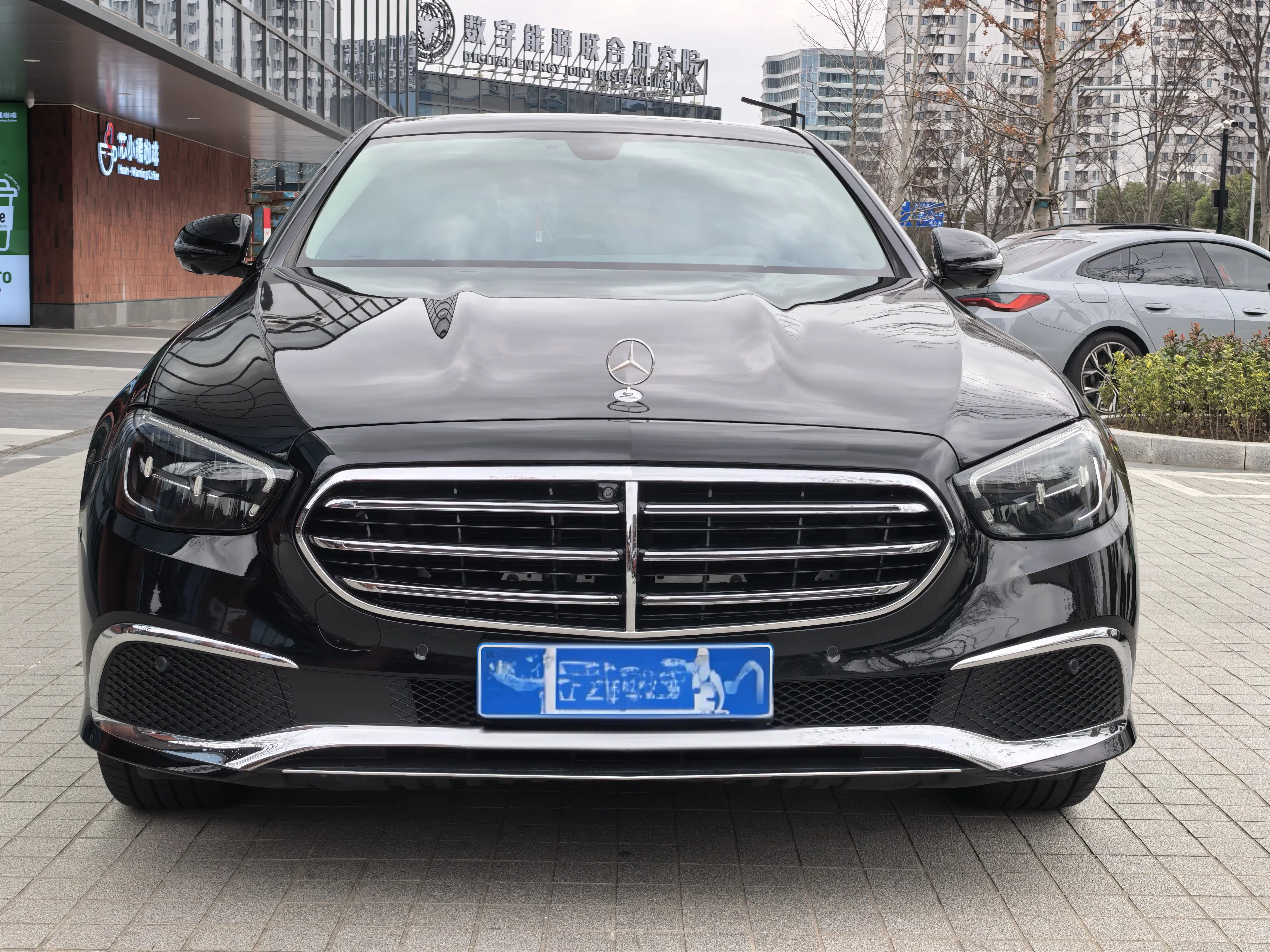 Mercedes-Benz E-Class  из Китая