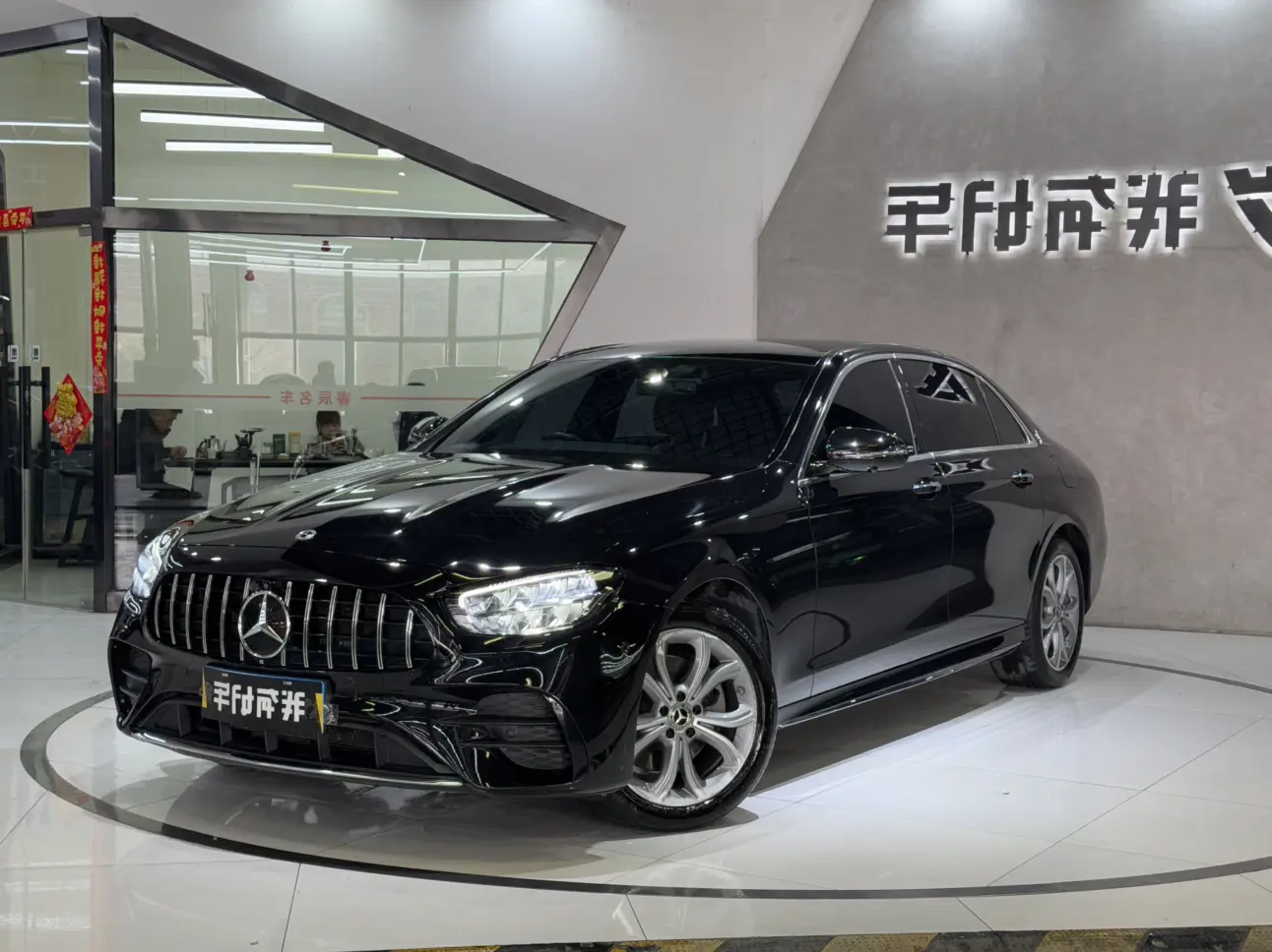 Mercedes-Benz E-Class  из Китая