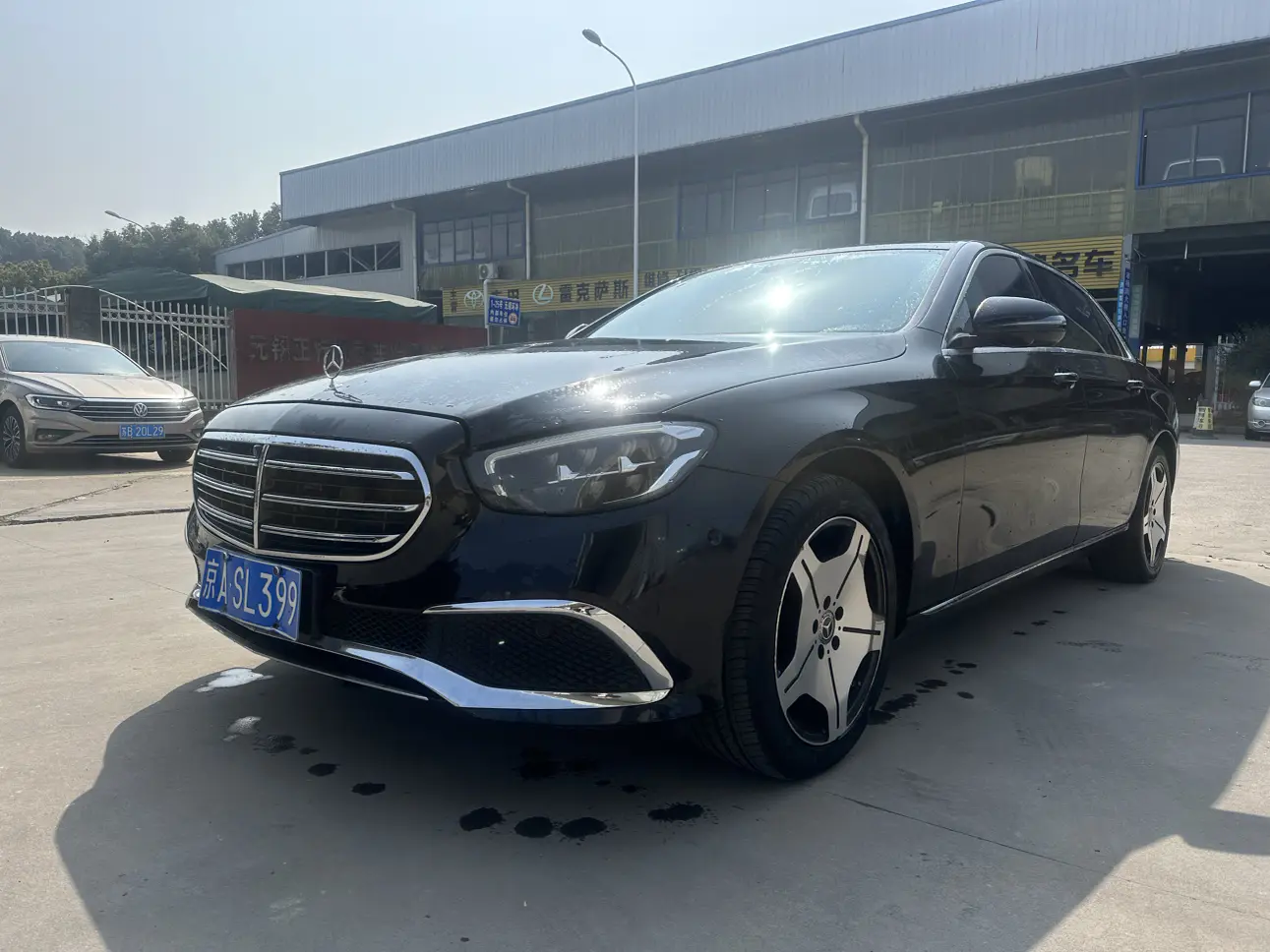 Mercedes-Benz E-Class  из Китая