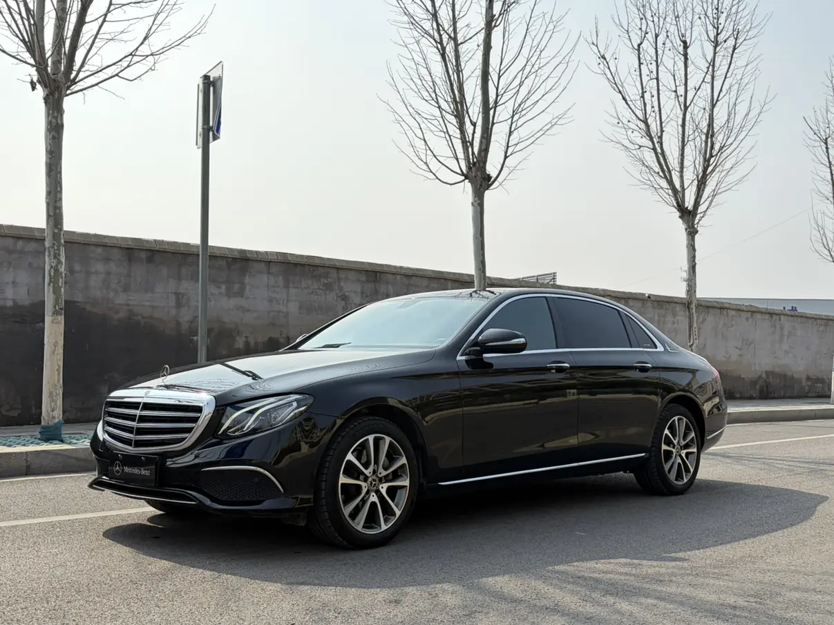 Mercedes-Benz E-Class  из Китая