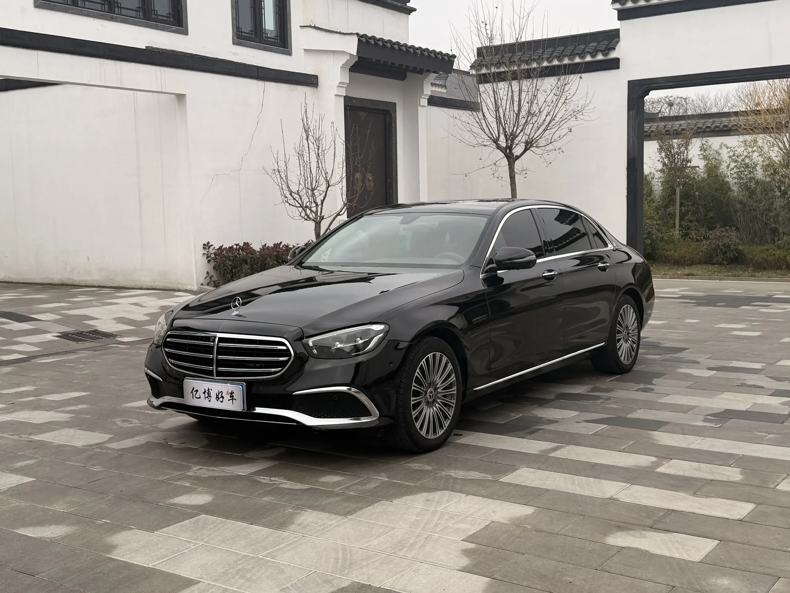 Mercedes-Benz E-Class  из Китая