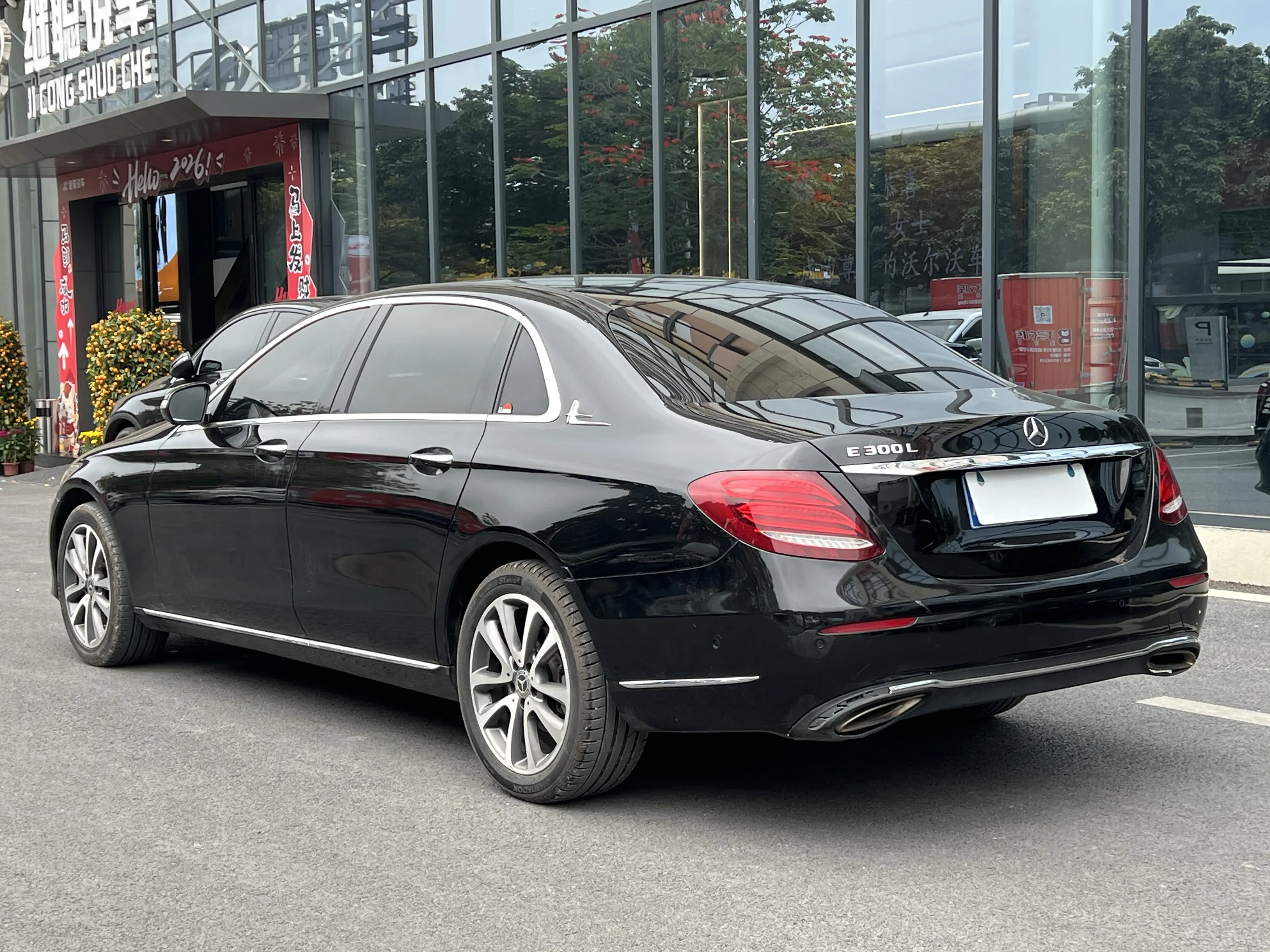 Mercedes-Benz E-Class  из Китая