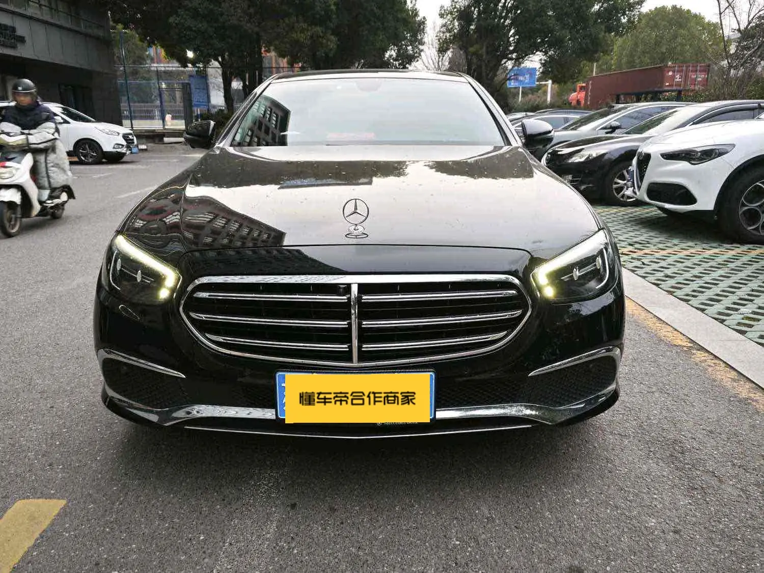 Mercedes-Benz E-Class  из Китая