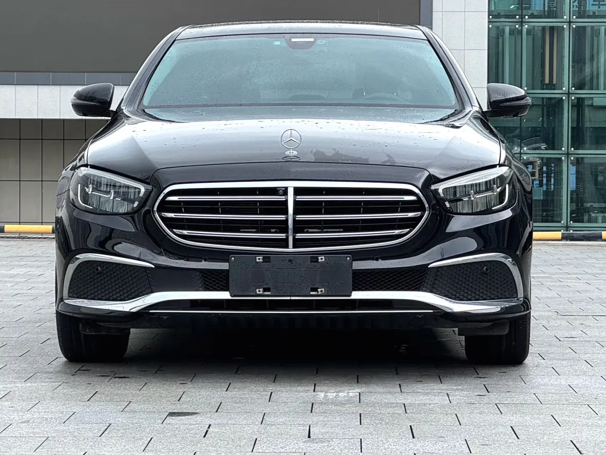 Mercedes-Benz E-Class  из Китая