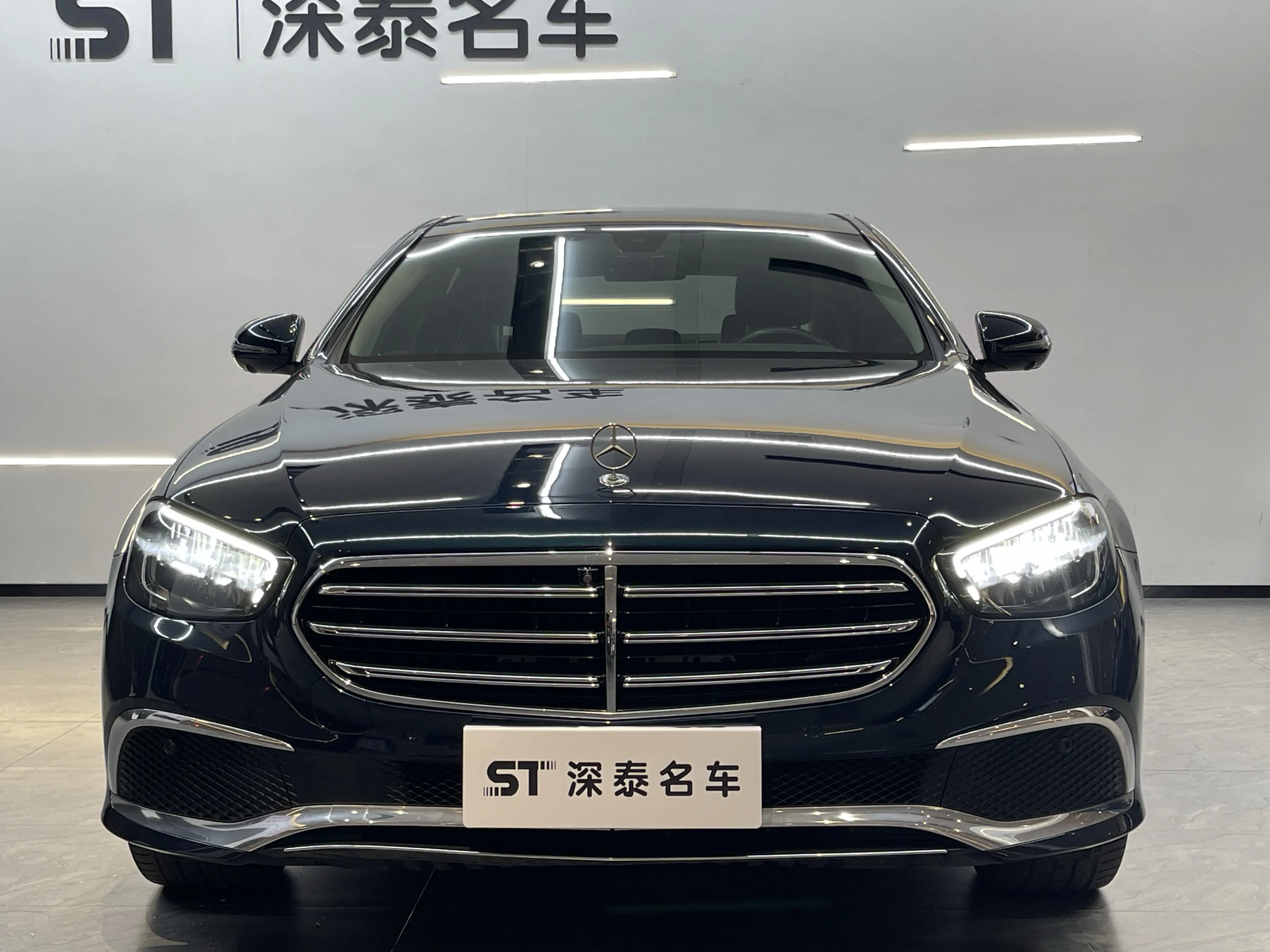 Mercedes-Benz E-Class  из Китая