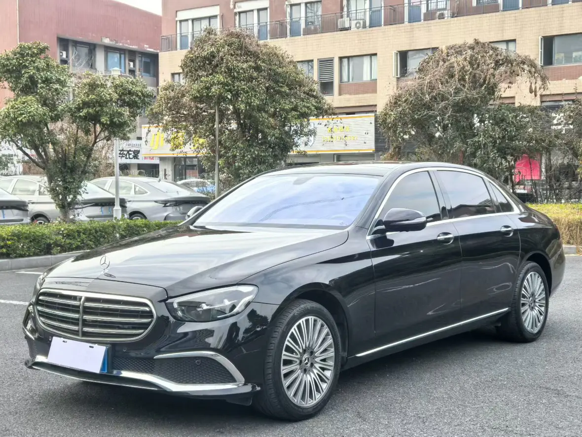 Mercedes-Benz E-Class  из Китая