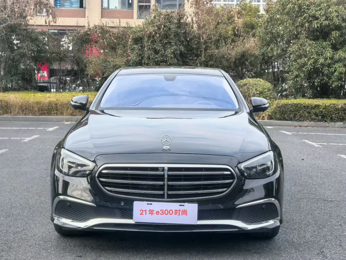 Mercedes-Benz E-Class  из Китая