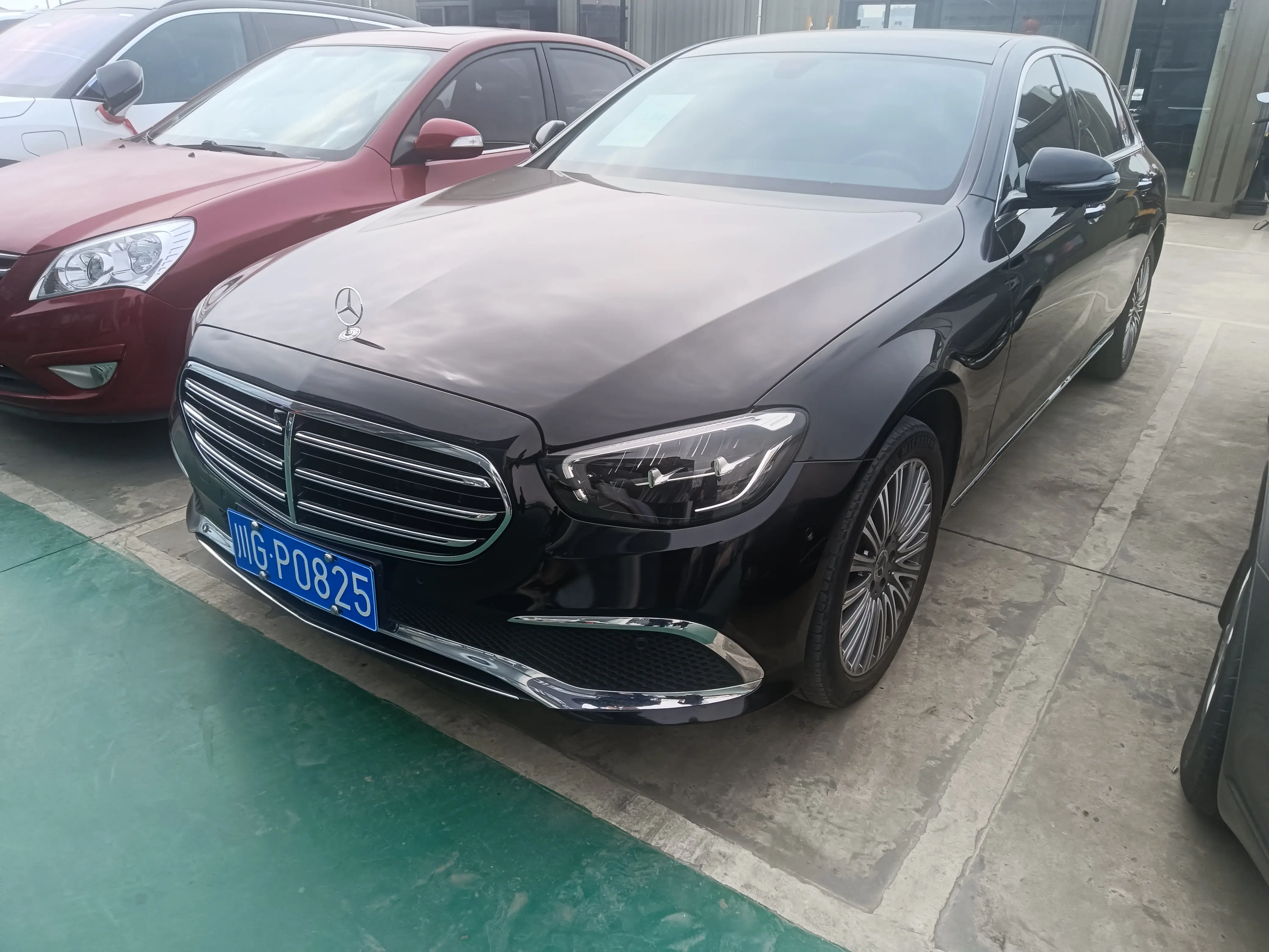 Mercedes-Benz E-Class  из Китая