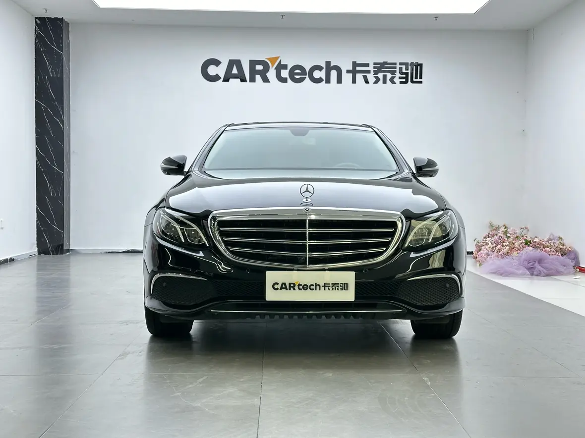 Mercedes-Benz E-Class  из Китая