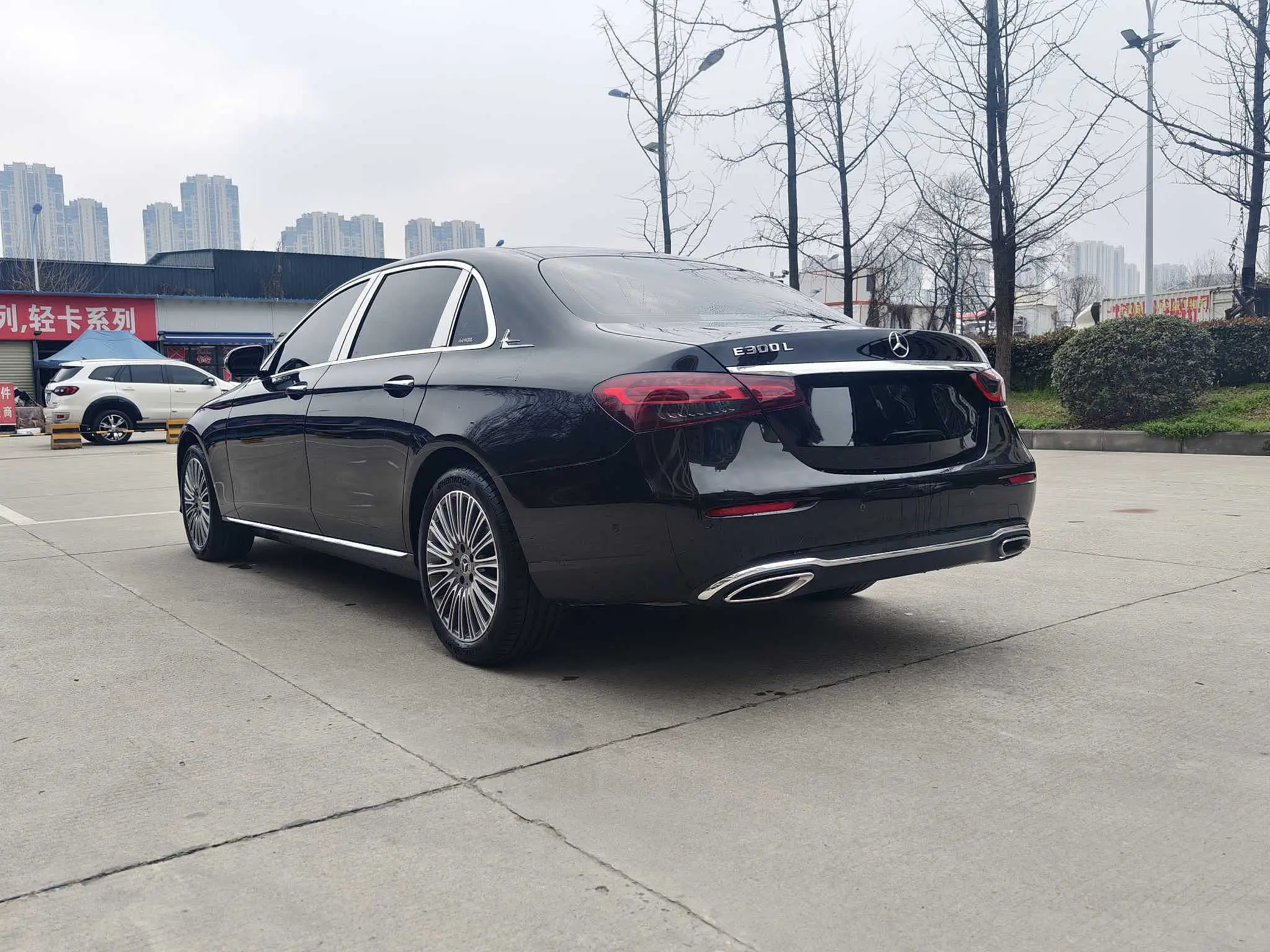 Mercedes-Benz E-Class  из Китая