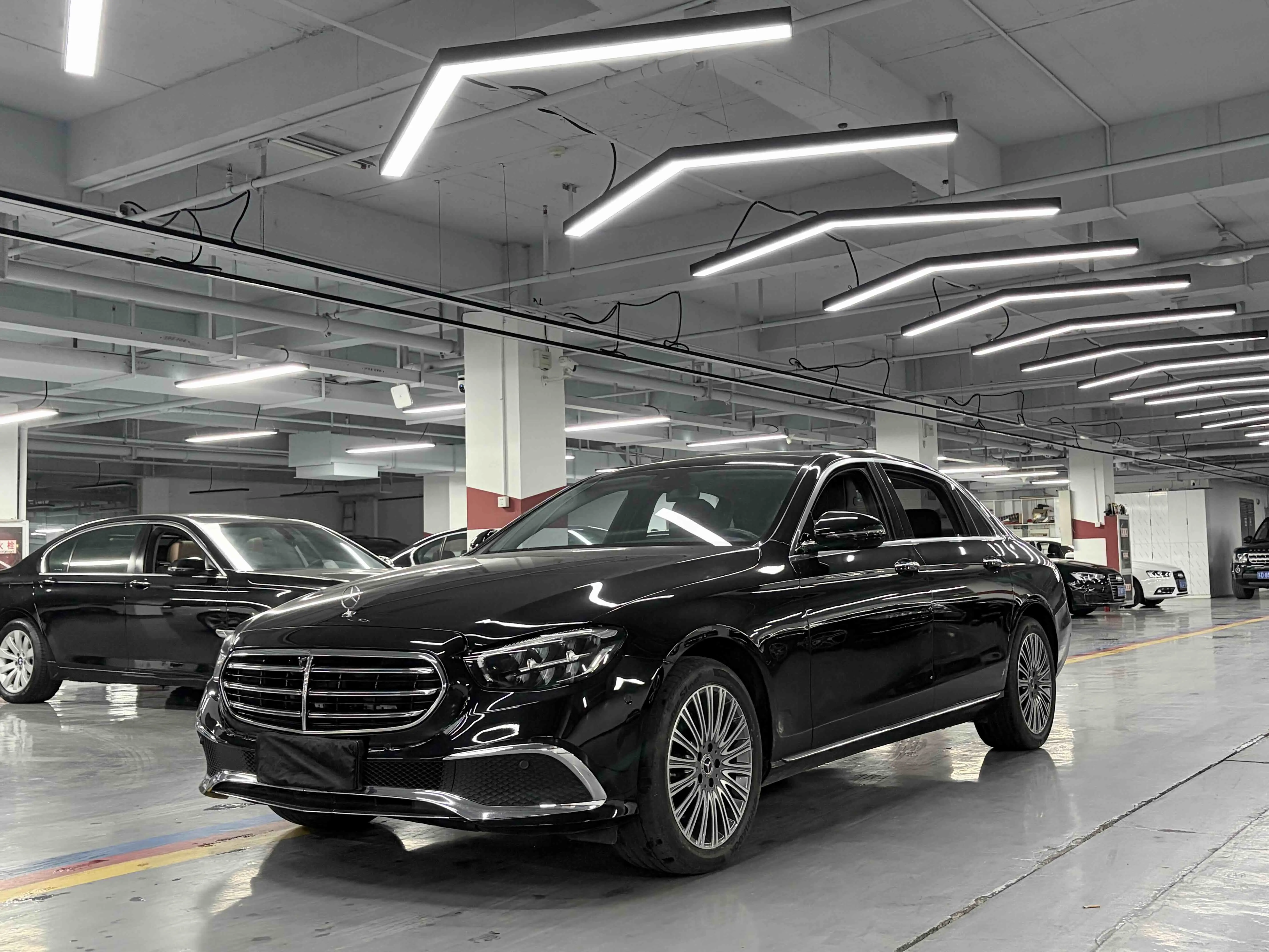 Mercedes-Benz E-Class  из Китая