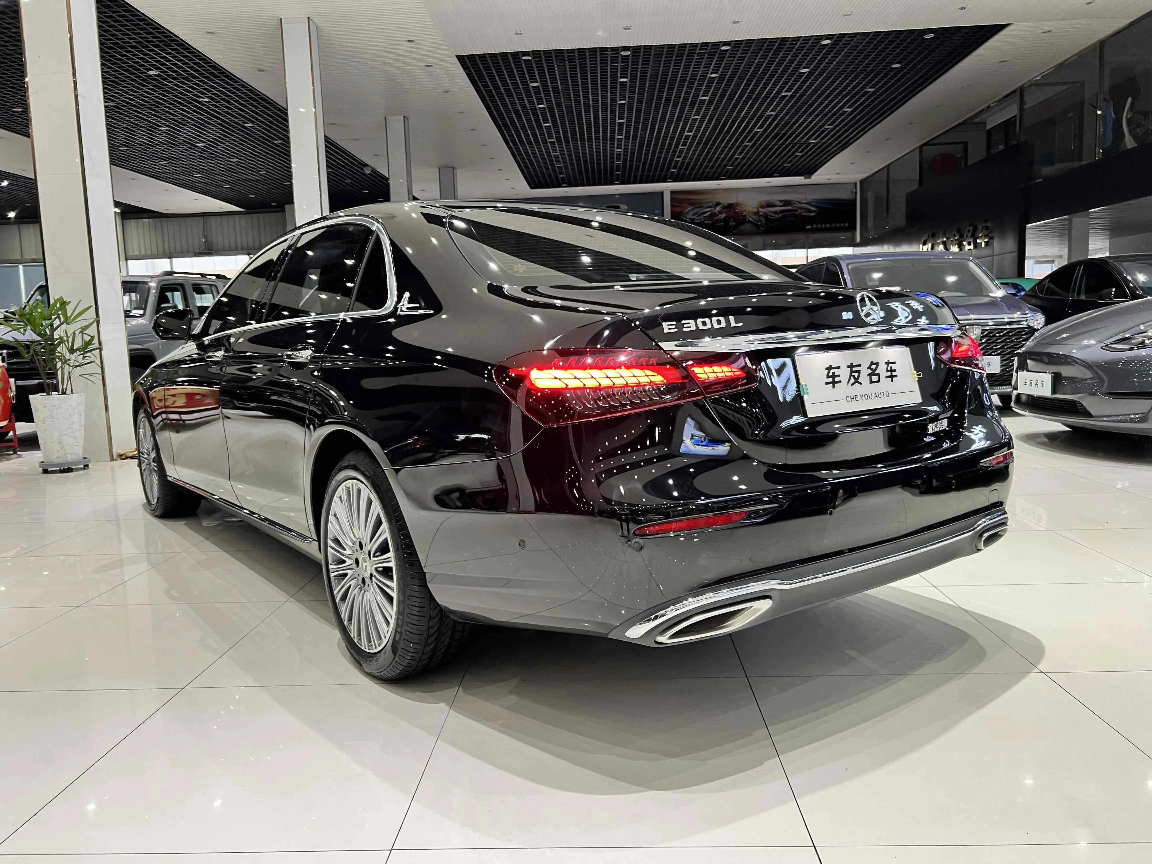 Mercedes-Benz E-Class  из Китая