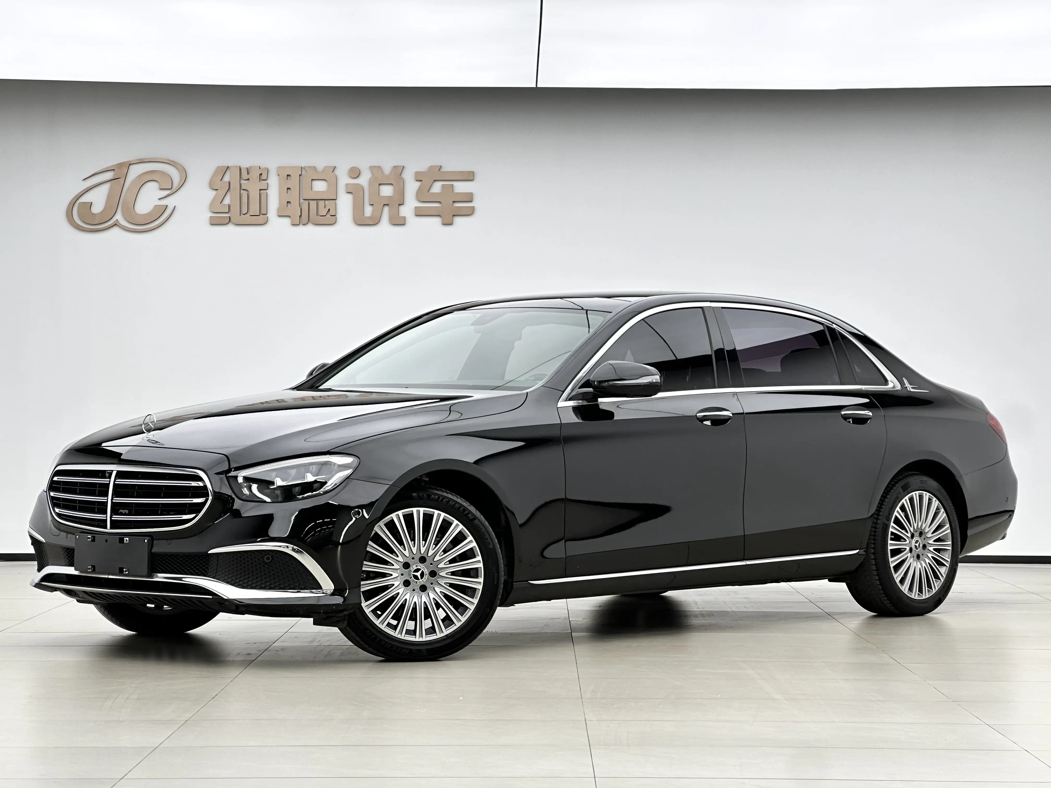 Mercedes-Benz E-Class  из Китая