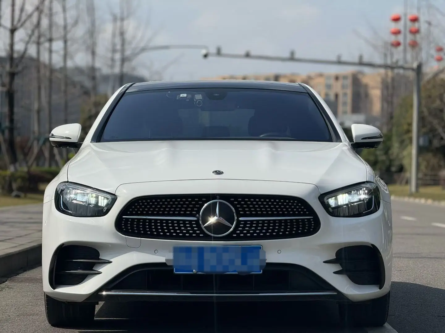 Mercedes-Benz E-Class  из Китая