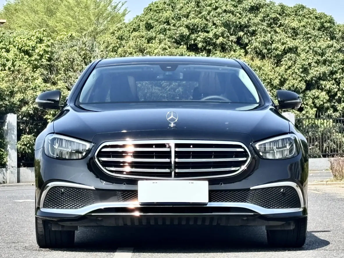 Mercedes-Benz E-Class  из Китая