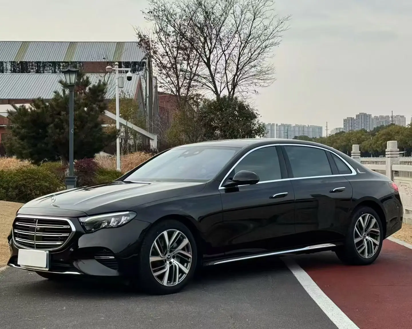 Mercedes-Benz E-Class  из Китая